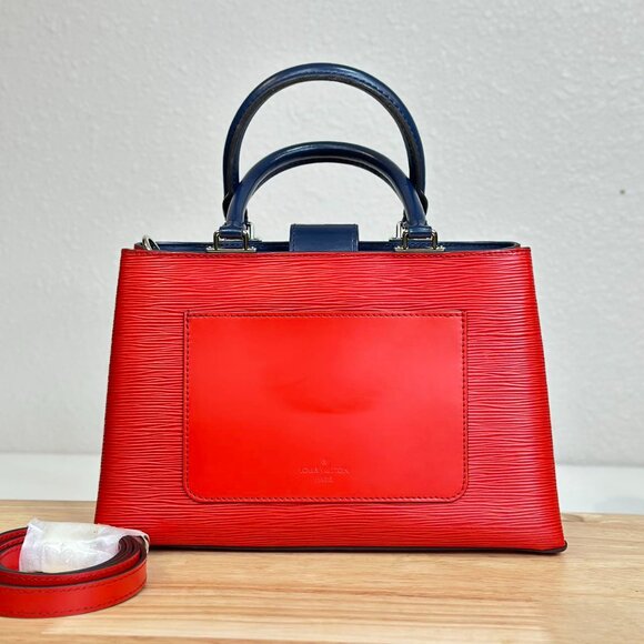 Louis Vuitton Red Epi Leather Shoulder Bag Crossbody - Picture 3 of 6